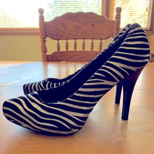 Dollhouse Heels 👠